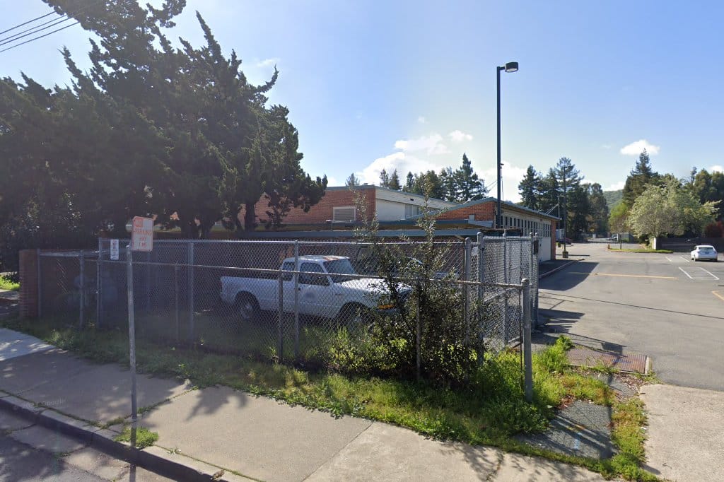 Briones School