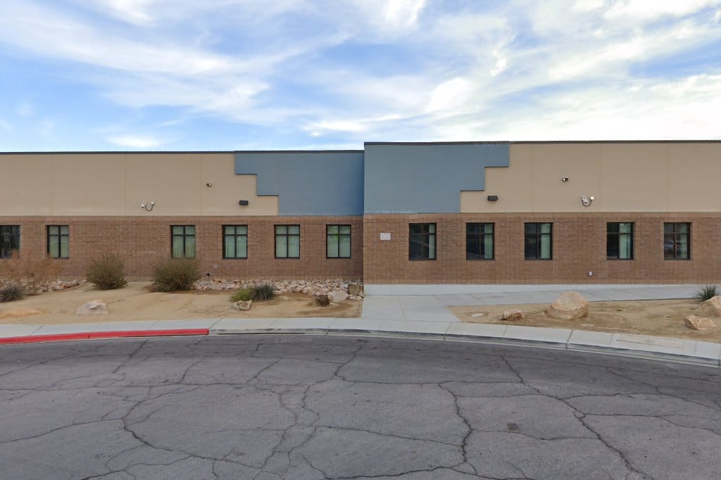 West Prepatory Academy At Charlles I West Hall Sec