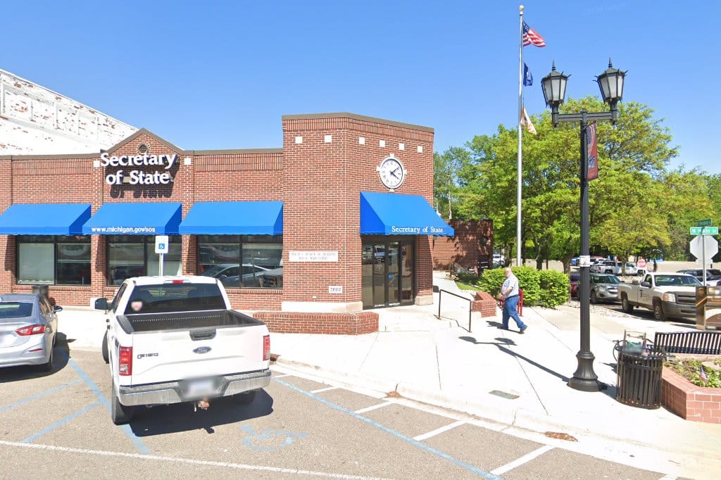 Davison Secretary of State Branch Office