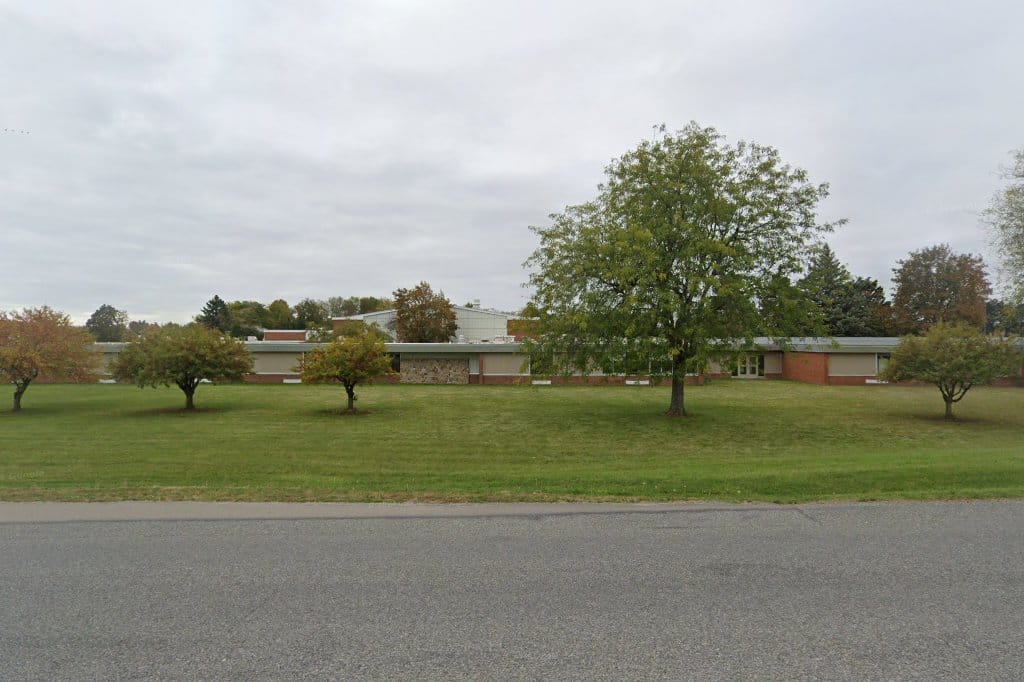 Delton-Kellogg Middle School