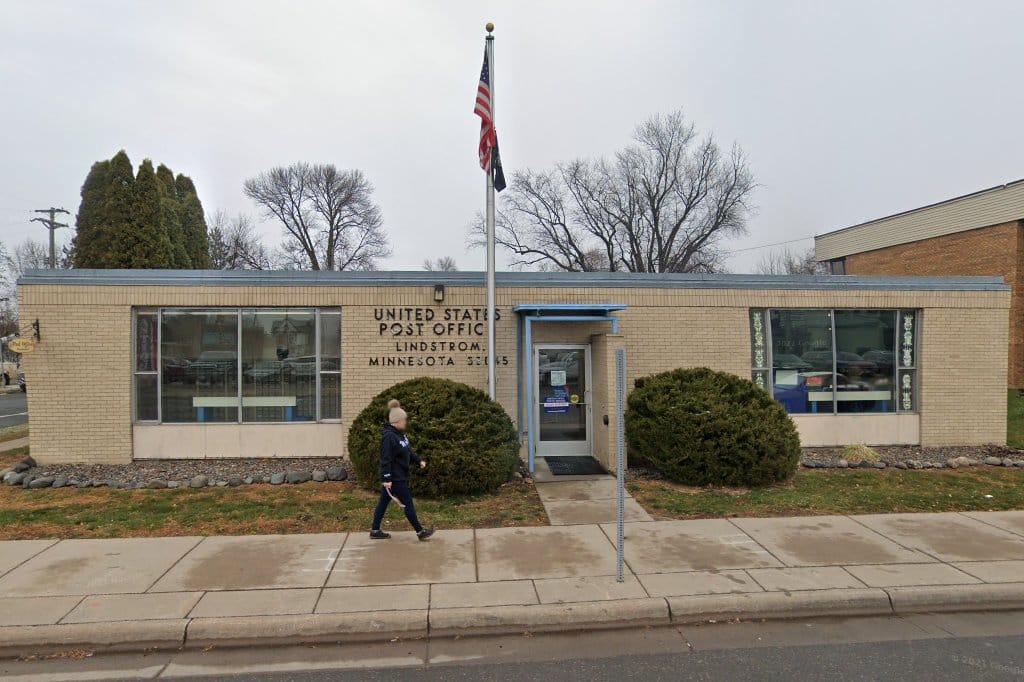 Lindstrom Passport Office