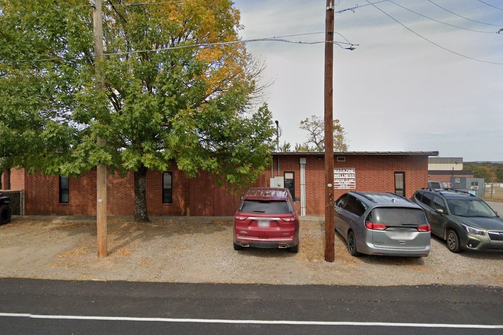 Magazine Elementary School