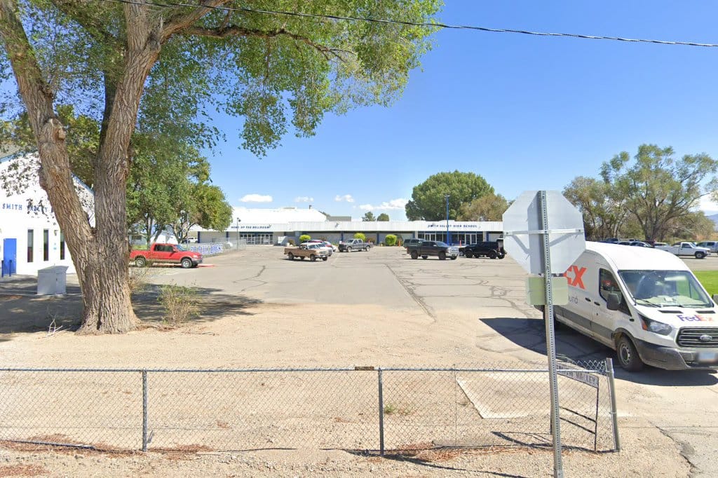 Smith Valley School