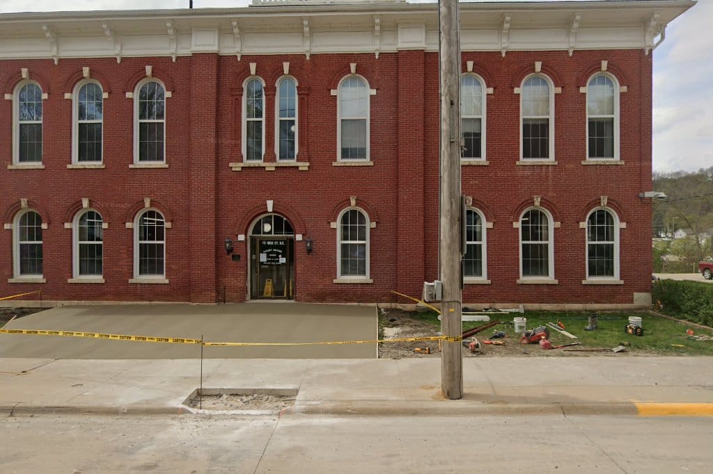 Elkader District Court