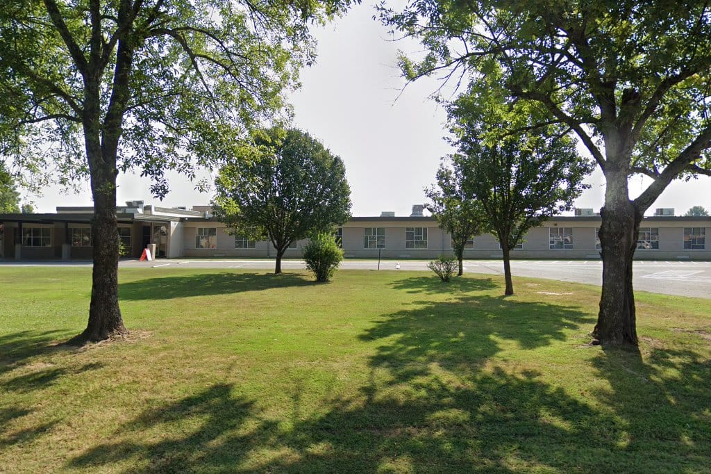 Oakland Heights Elementary School