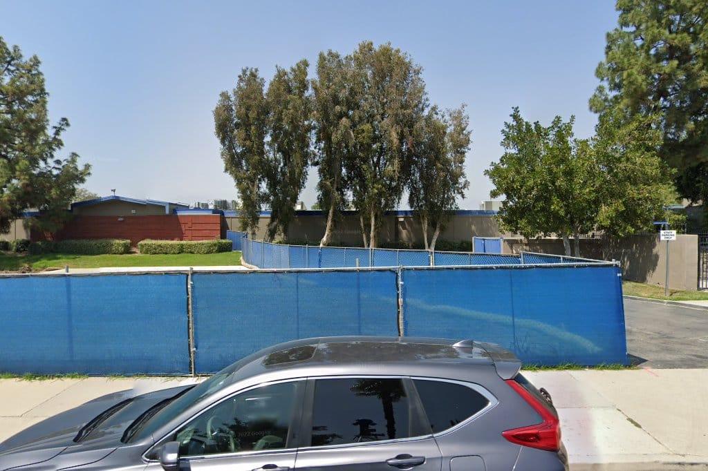 Hollencrest Middle School