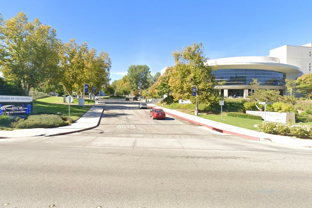 Academy Of The Canyons