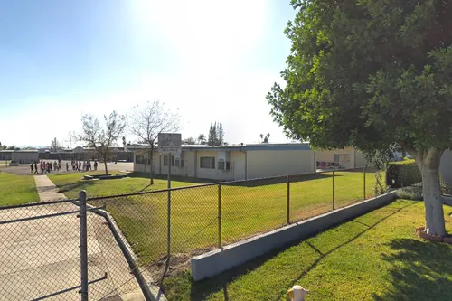 Paramount Elementary School
