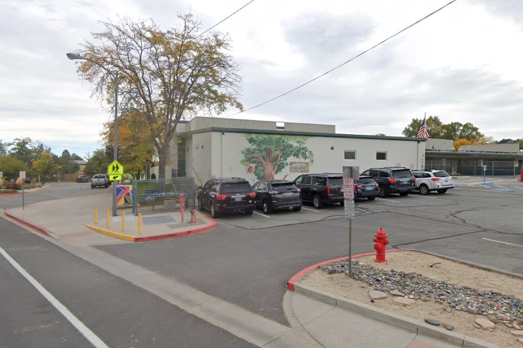 Roy Gomm Elementary School