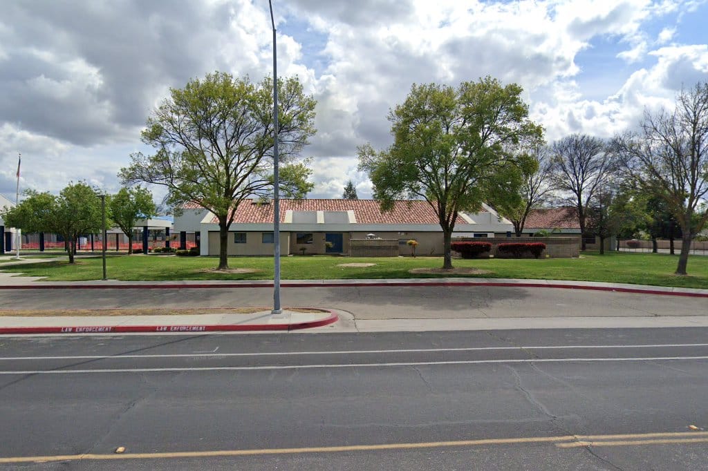 Parlier Junior High School