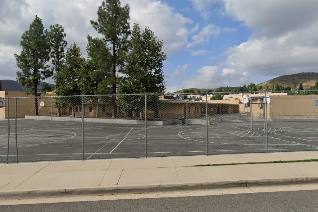 Lindero Canyon Middle School
