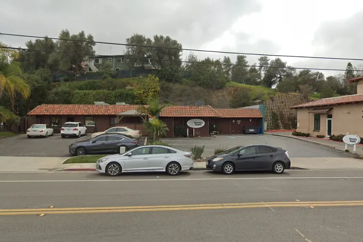 Alvarado Veterinary Hospital