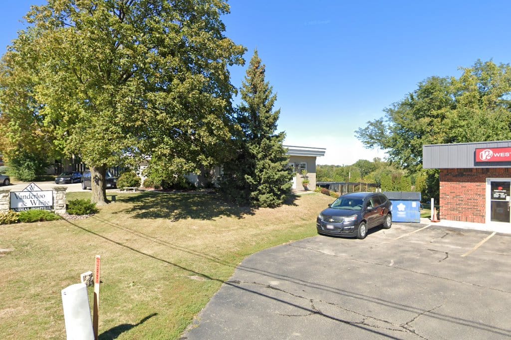 Vanderloo & White Animal Hospital