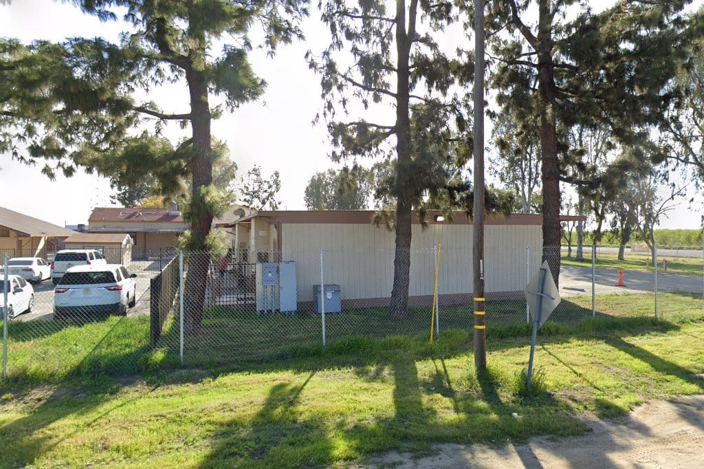 Semitropic Elementary School