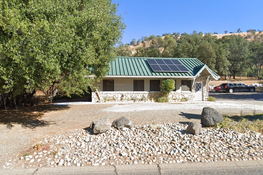 Yosemite Falls Education Center