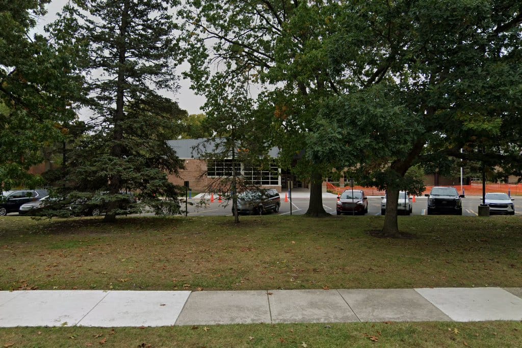 John F Kennedy School