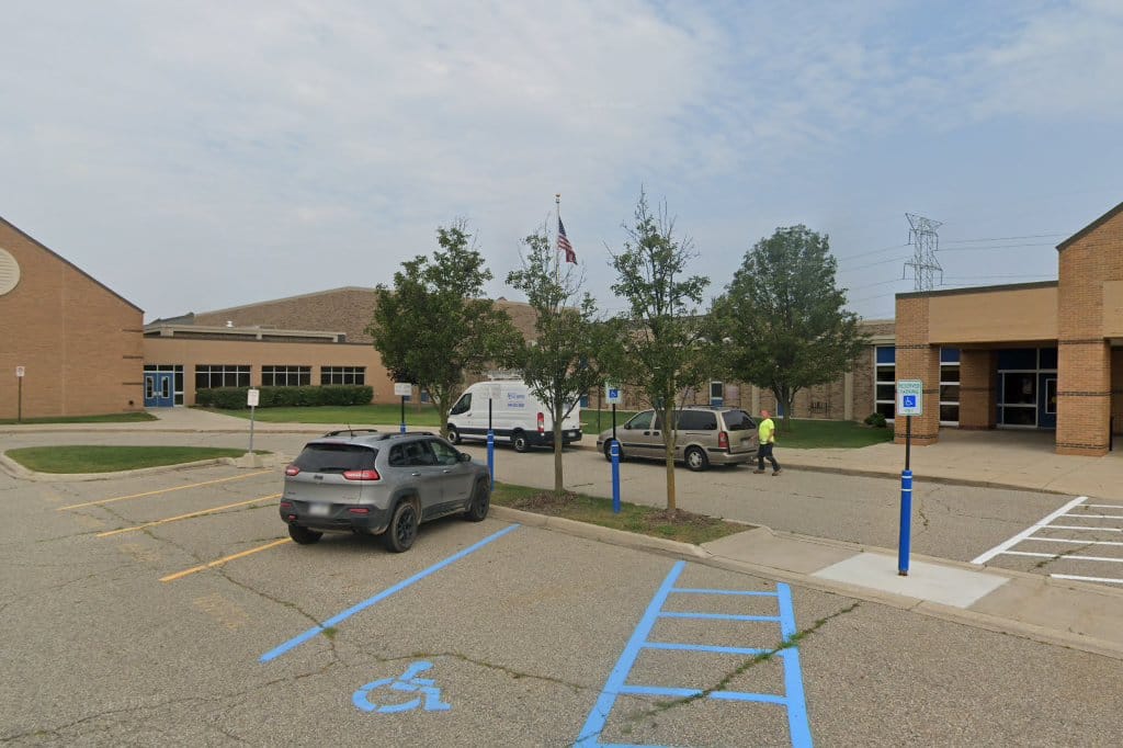 Sashabaw Middle School