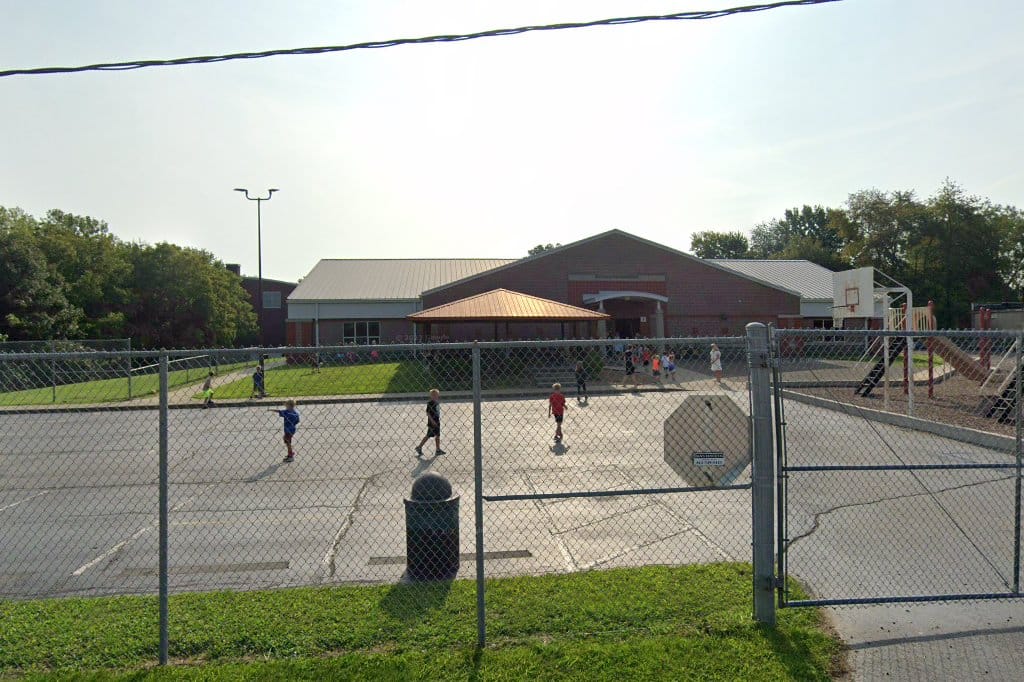 Holland Elementary School