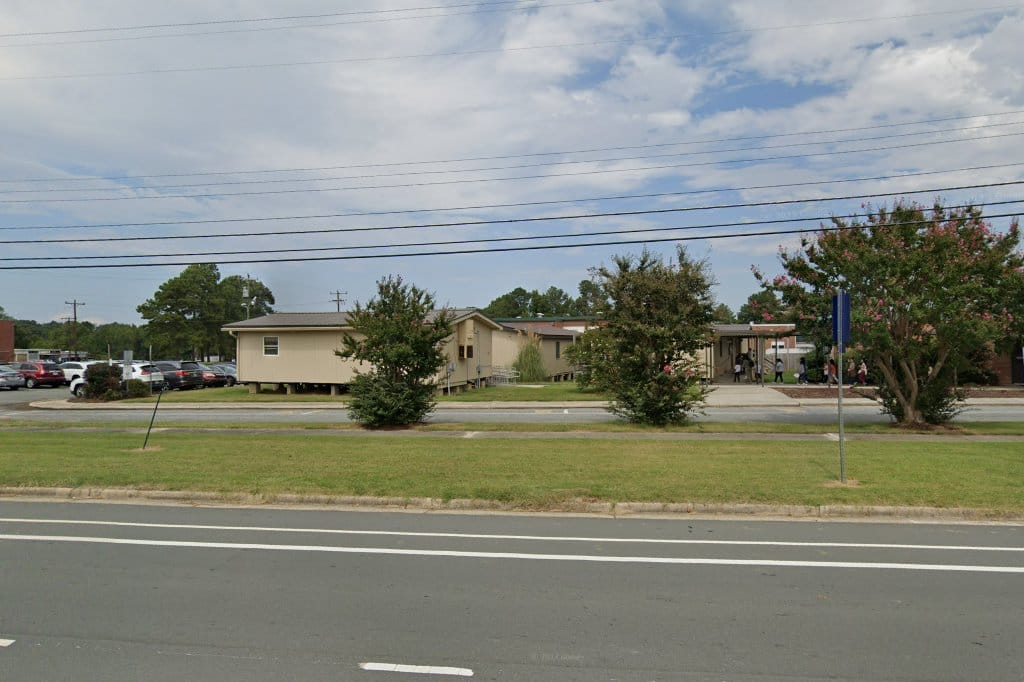 Eastlawn Elementary School