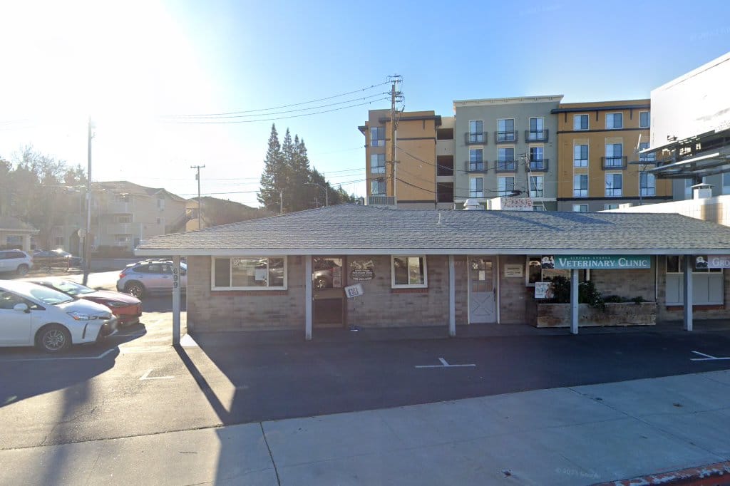 Lincoln Avenue Veterinary Clinic