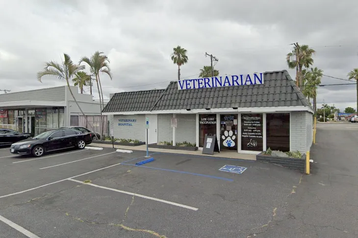La Palma Veterinary Hospital
