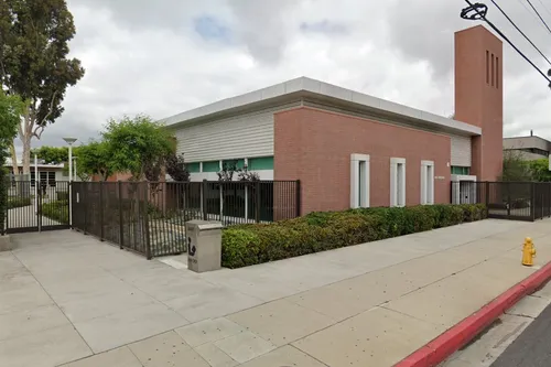 Paramount High School