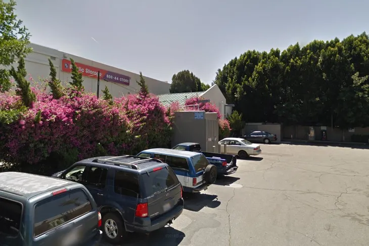 Tarzana Veterinary Hospital