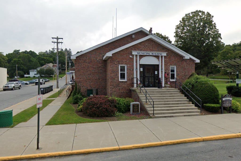 Hoosick Falls Village Court