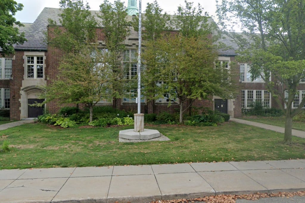 Robert Trombly Elementary School