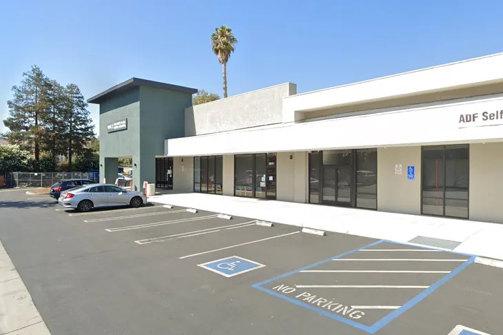 VCA Orchard Plaza Animal Hospital