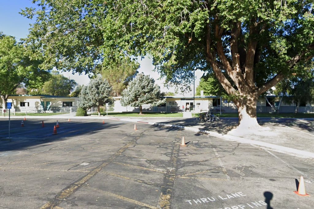 Pine Street School