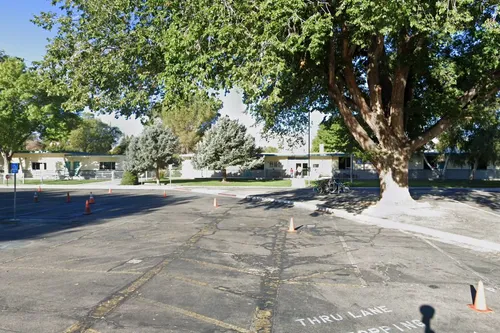 Pine Street School