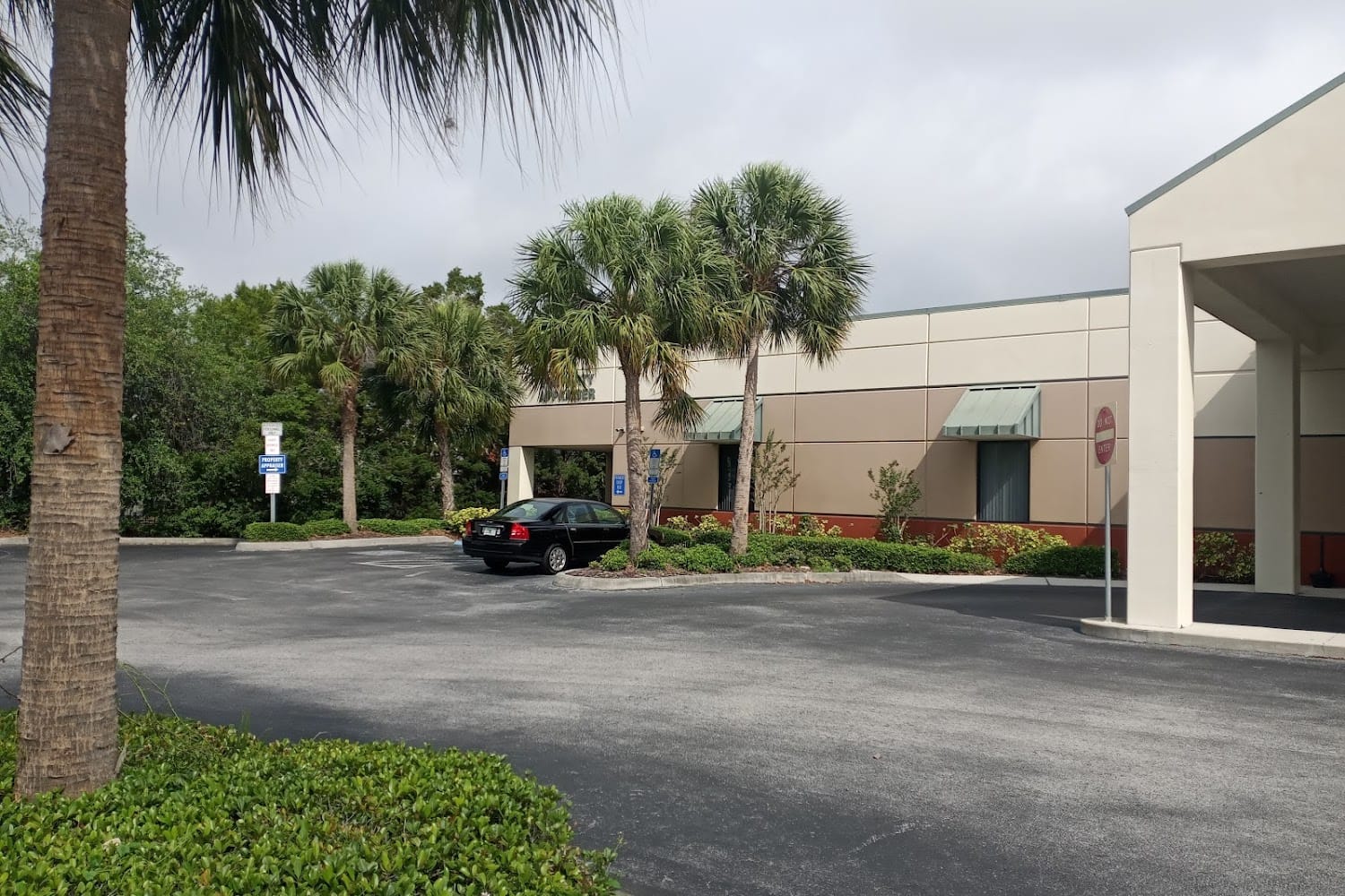 Largo Driver License & Vehicle Services