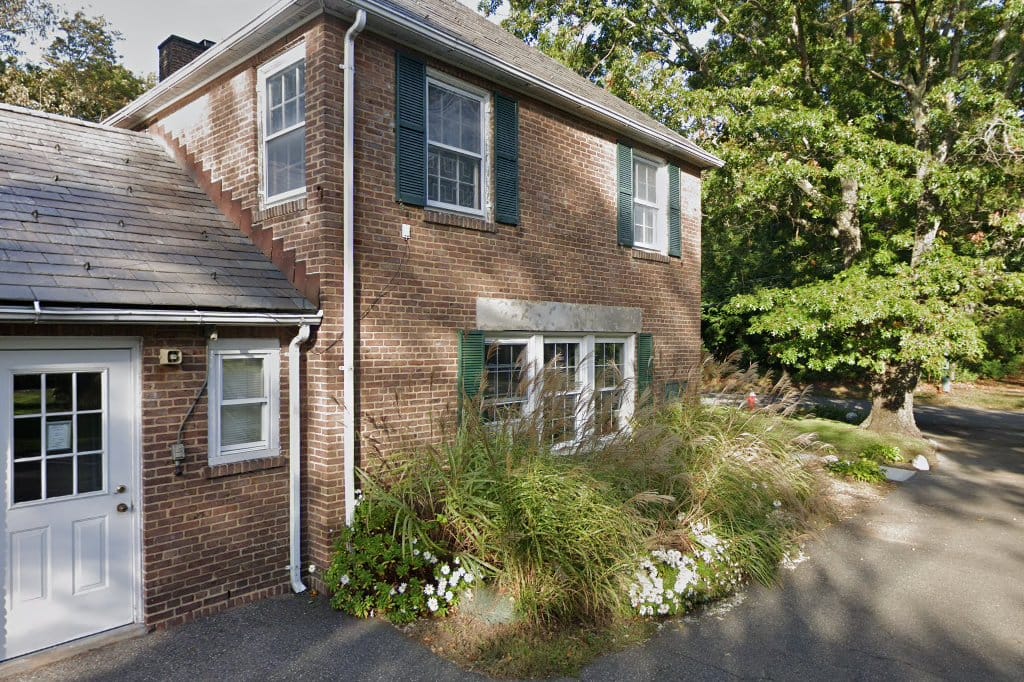 Bayville Village Court