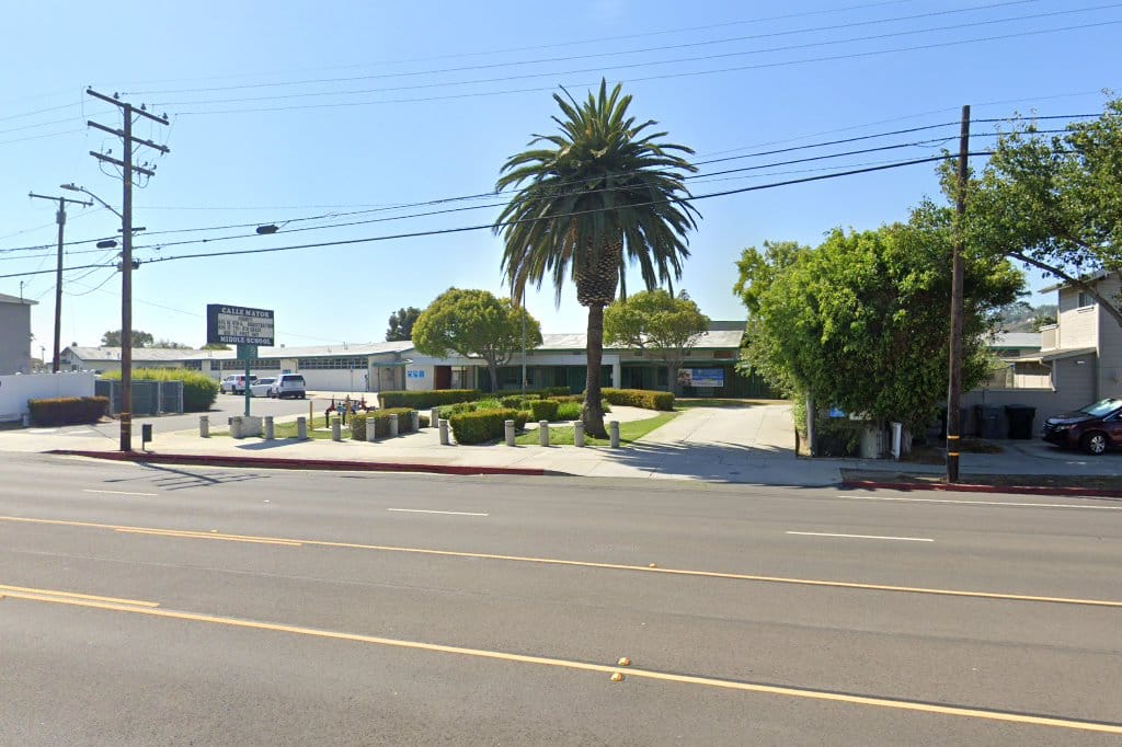 Calle Mayor Middle School