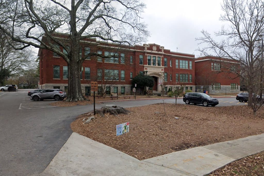Oakhurst Elementary School