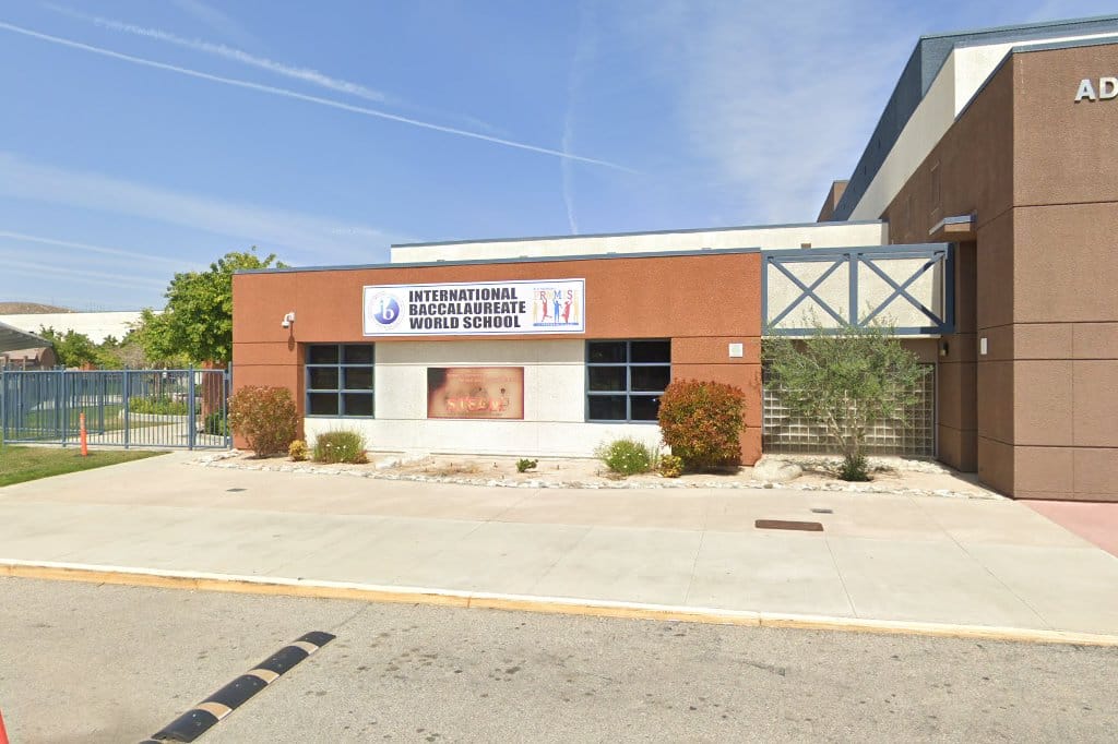 Palmdale Learning Plaza
