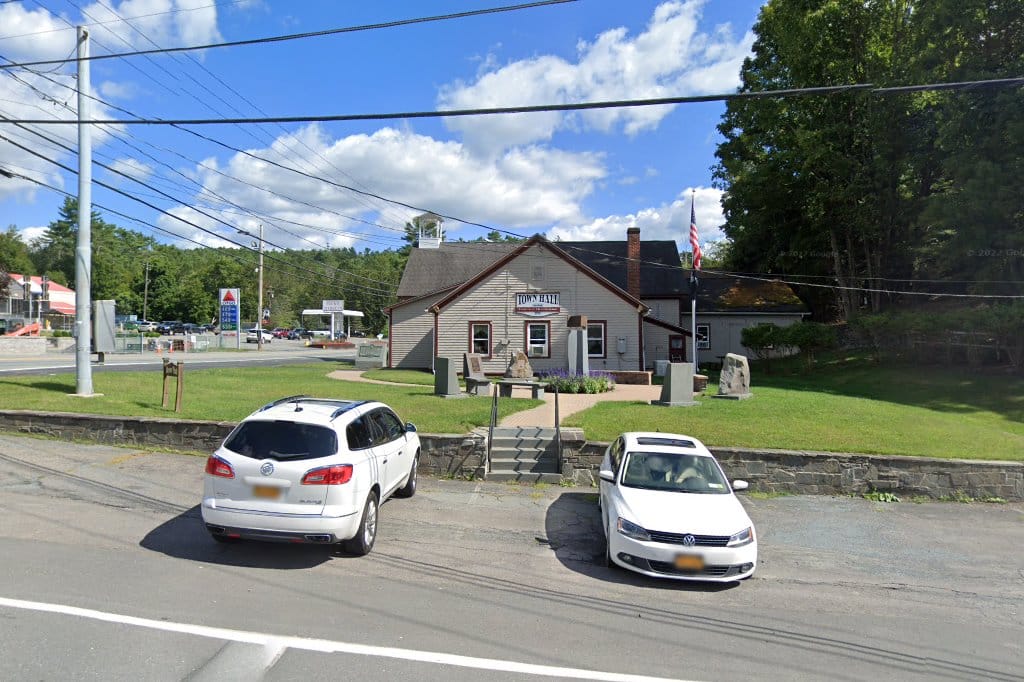 Highland Town Court
