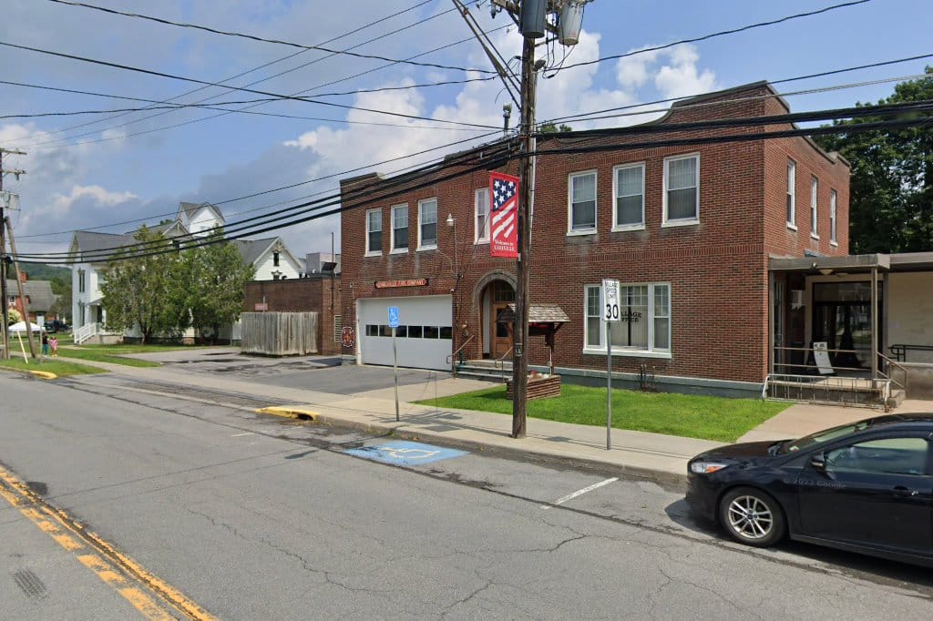 Earlville Free Library