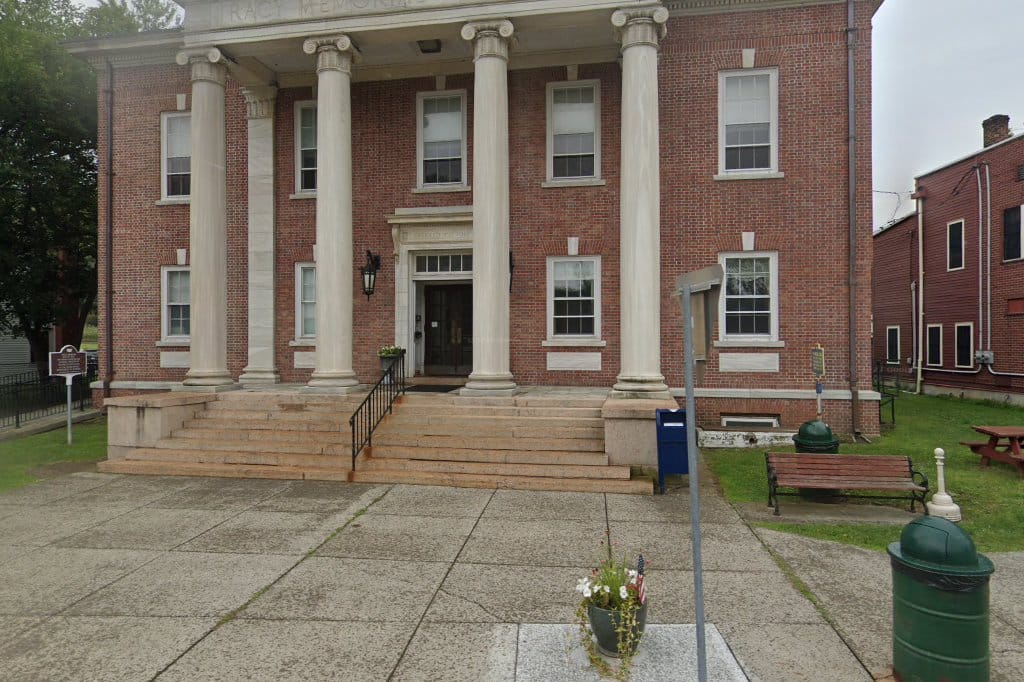 Chatham Town Court