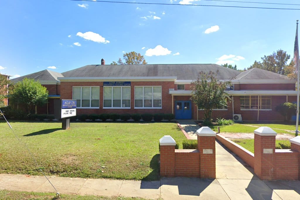 Leak Street School