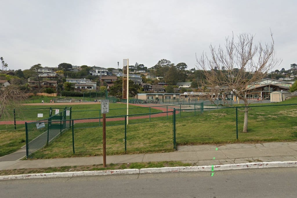 Del Mar Intermediate School