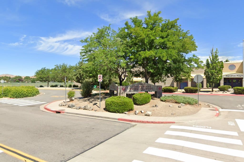 Mendive Middle School