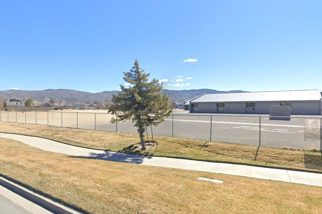Double Diamond Elementary School