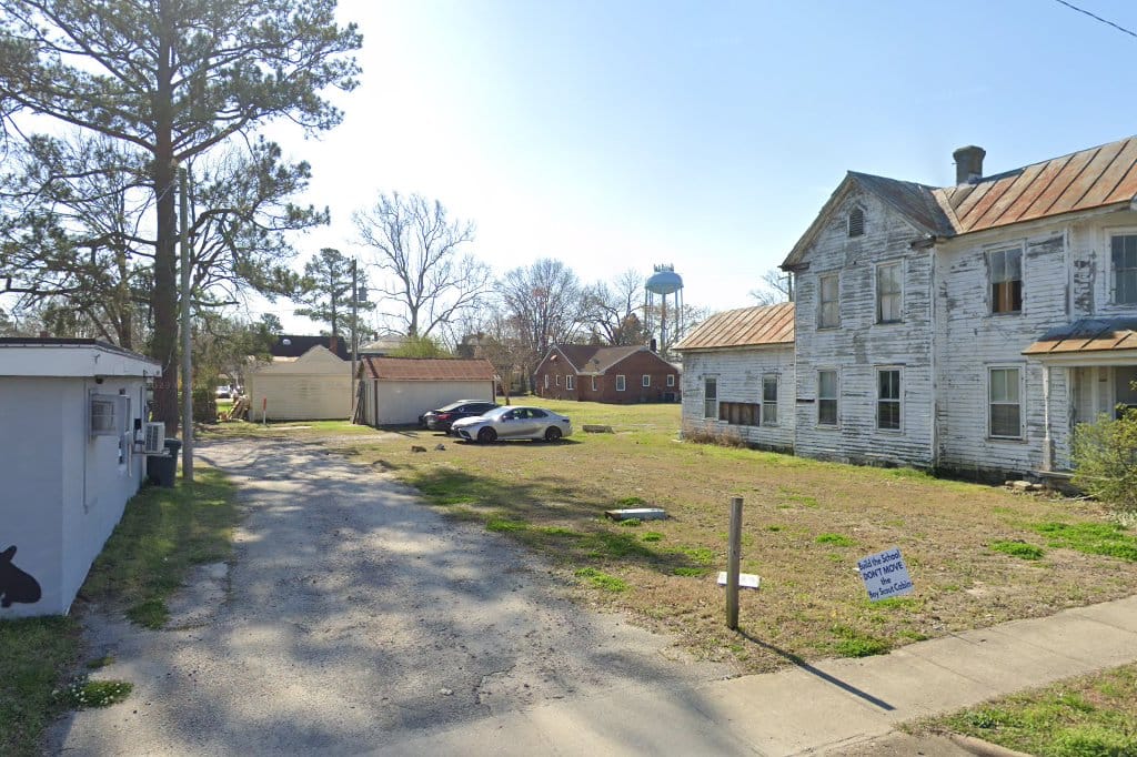 Edenton Vehicle & License Plate Renewal Office