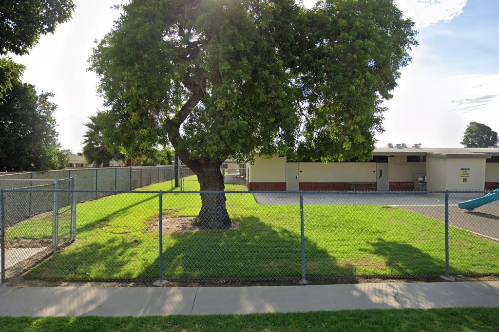 Riverdale Elementary School