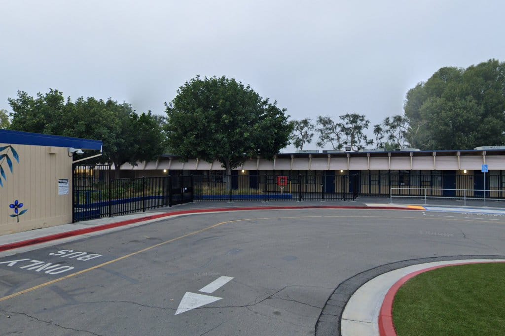 Commonwealth Elementary School