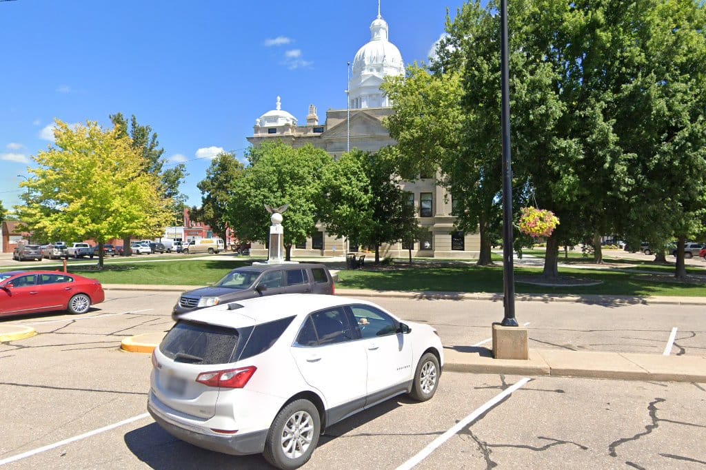Kearney County Courthouse