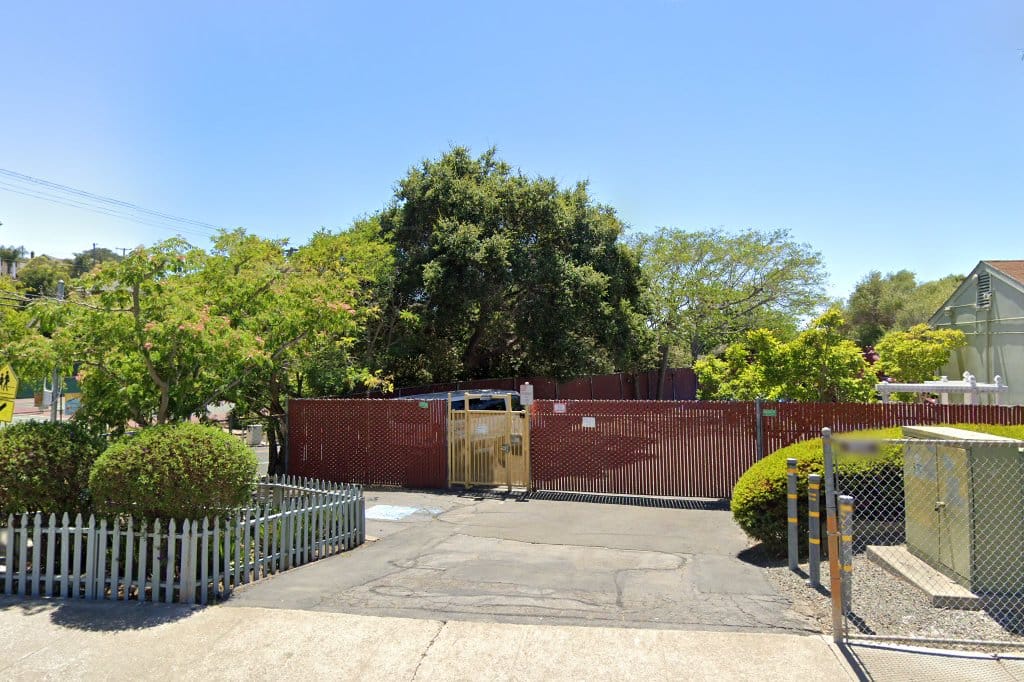 Tehiyah Day School