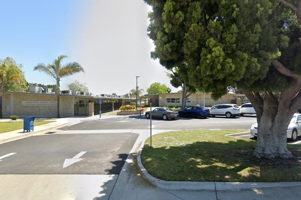 Lakeview Junior High School